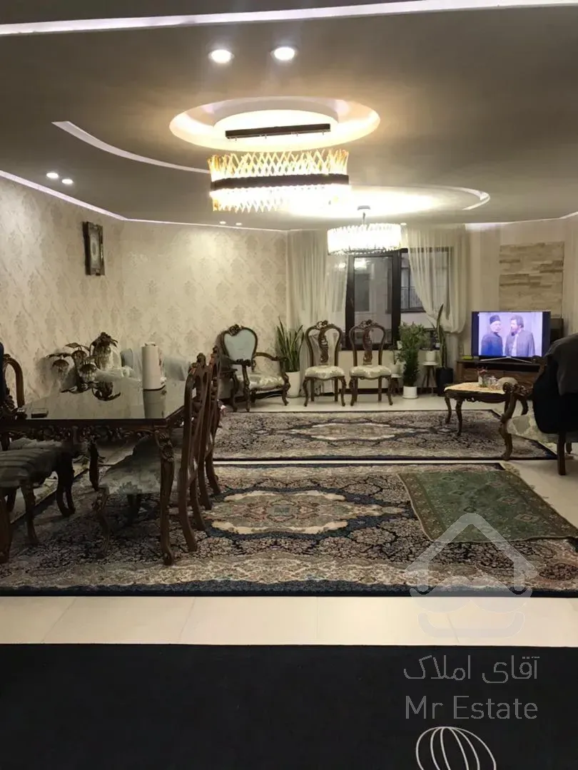 90 متر در  لاکچری در بهترین نقطه دبستان