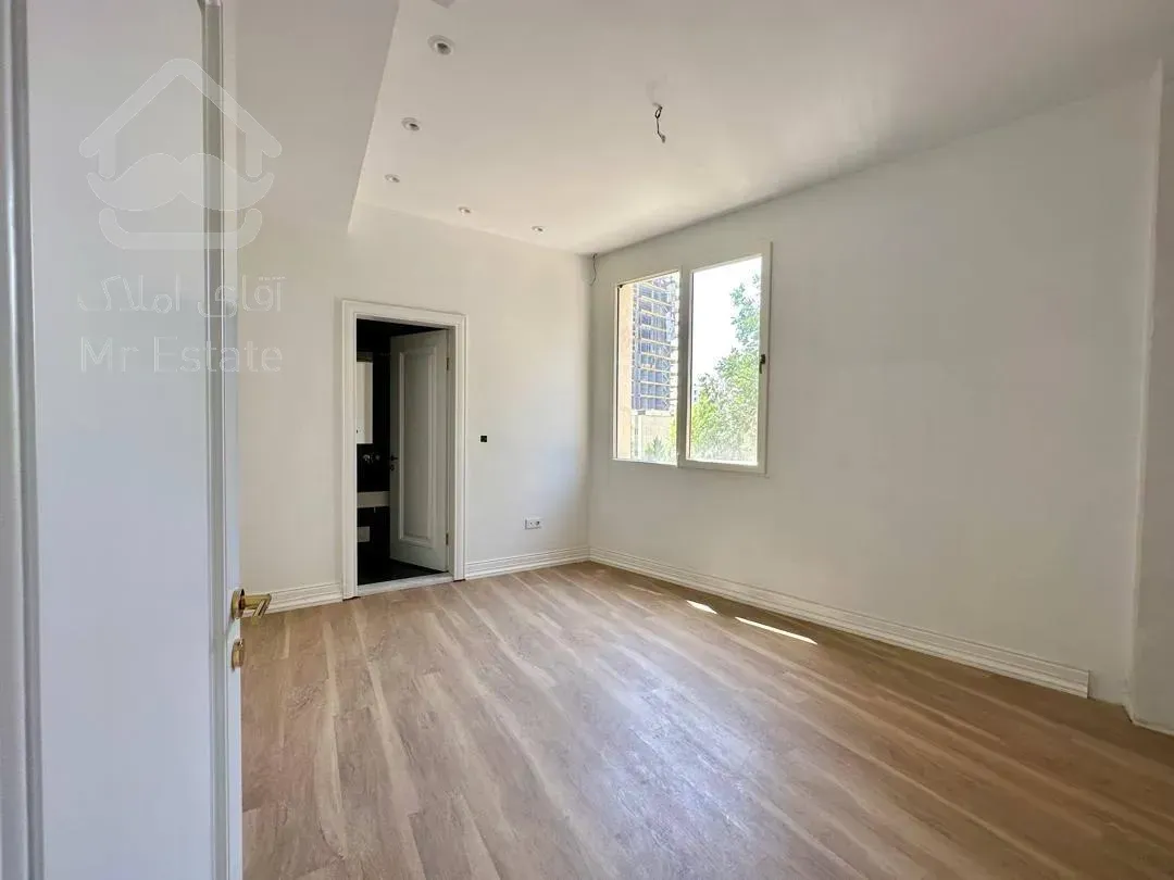 فروش اپارتمان 268 متری زعفرانیه