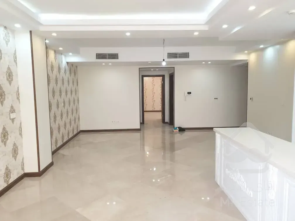 فروش آپارتمان ۹۷ متر سالن پرده خور در سازمان برنامه