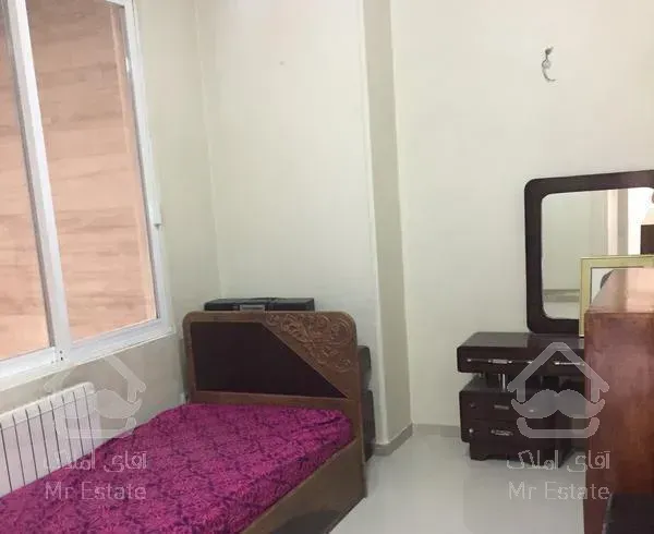 ١٧٦ متر تکواحدى شمال ایت الله کاشانى