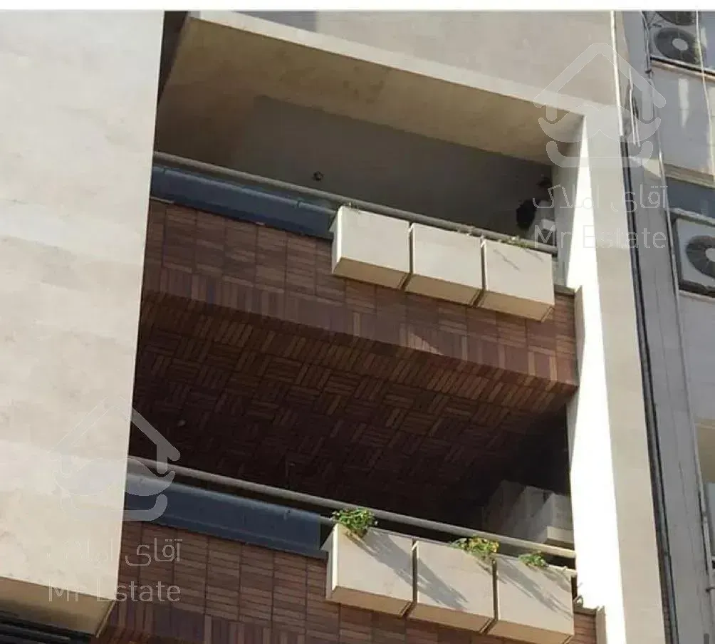 پنت هوس  460 متر / ۳ پارکینگ