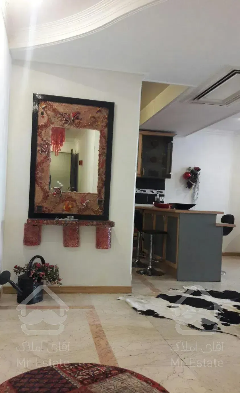 آپارتمان ۱۰۵ متر ۲  خوابه، مبله (حصاری)