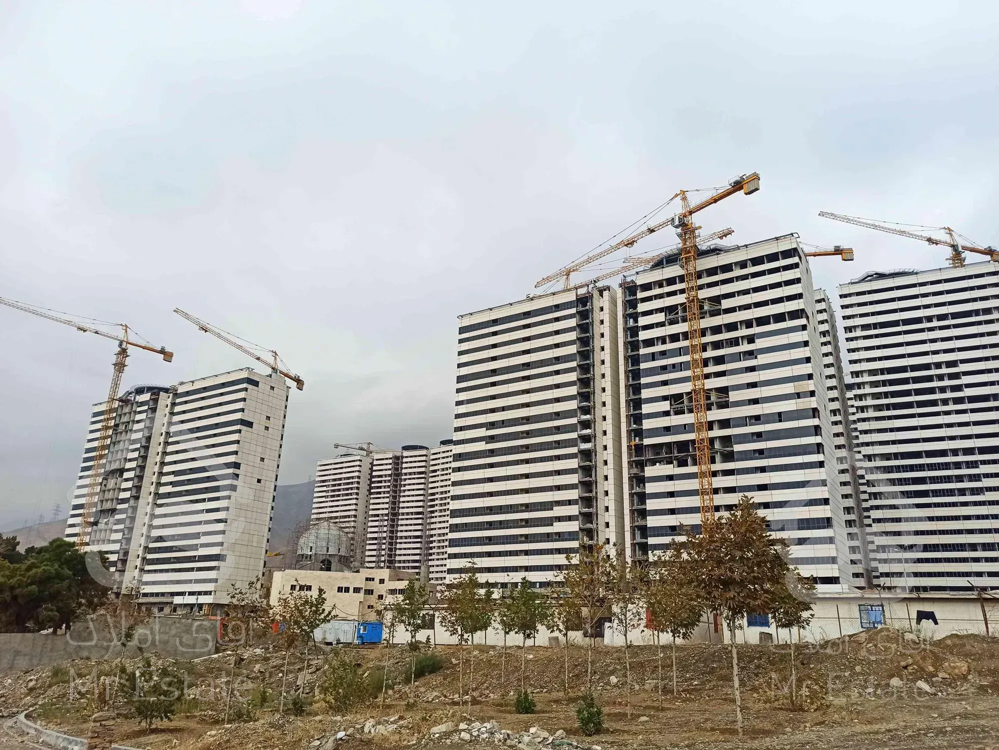 پیش فروش واحد مسکونی دربرج خرازی