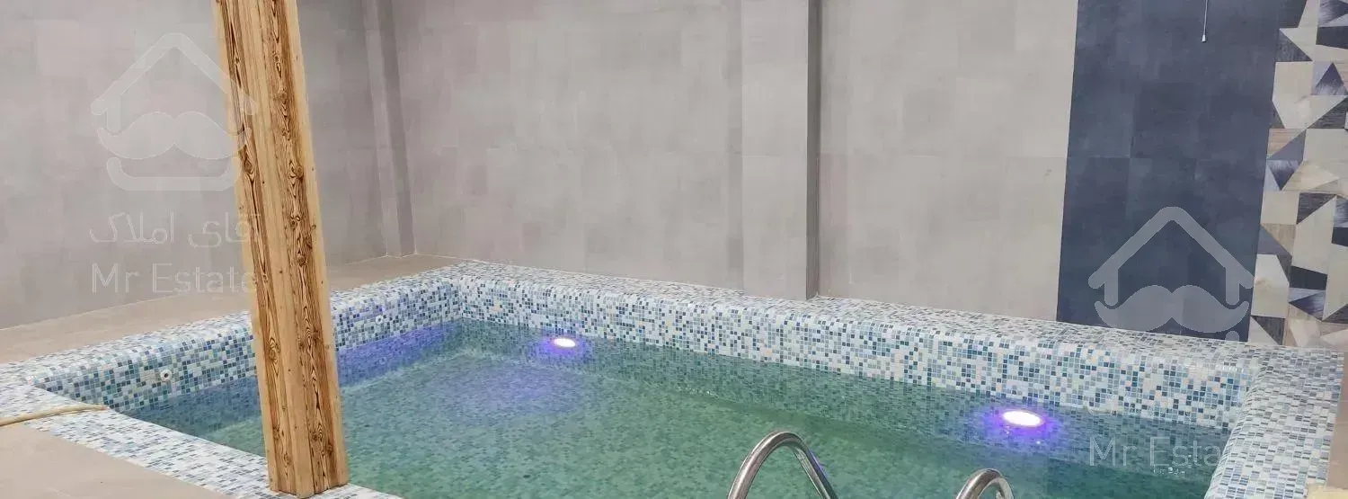 ویلااستخردارآب گرم  با استخر نوساز و شیک