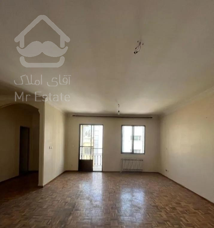 ۹۳ متر / تک واحدی / دو خواب / قدرالسهم دار