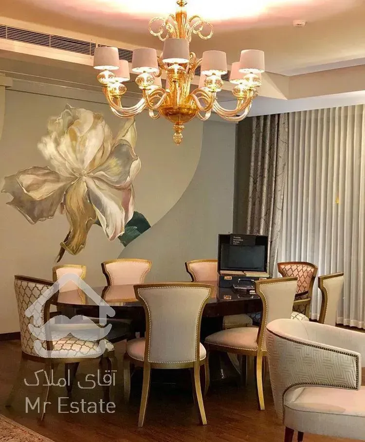 آجودانیه سپند، ۳۱۰ متر برج باغ کلاسیک