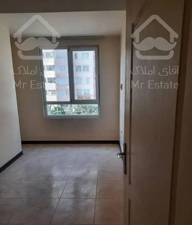 آپارتمان سه خواب میدان دریاچه