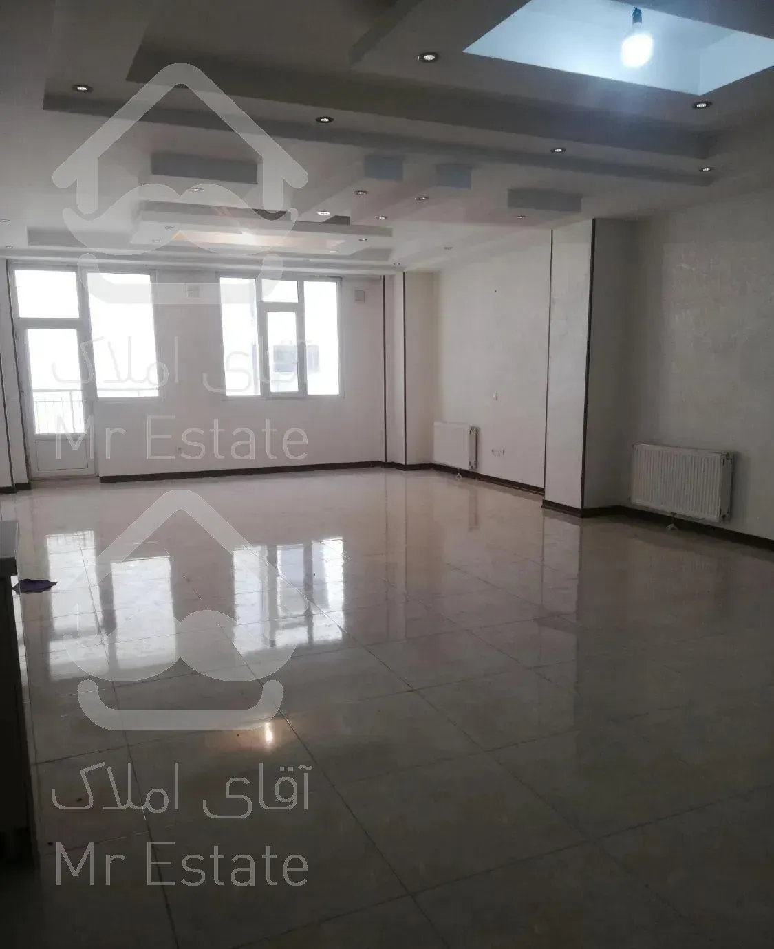 آپارتمان148متری ابتدای بلوار ارم فاز5