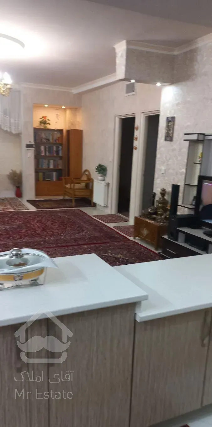 آپارتمان ۹۲ متر ۲خواب/ فول امکانات/ تاپ لوکیشن