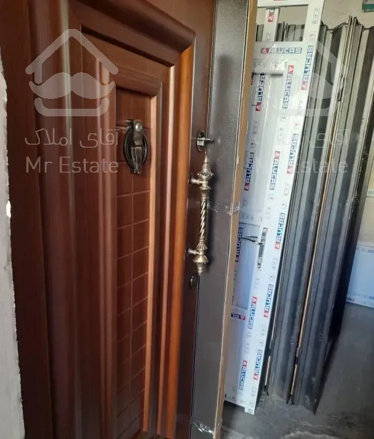 نصاب درب ضد سرقت وچوبی