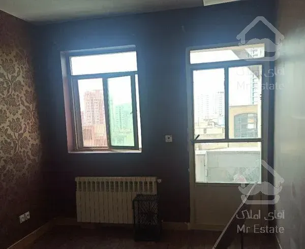 آپارتمان ۷۳ متری دو خوابه.