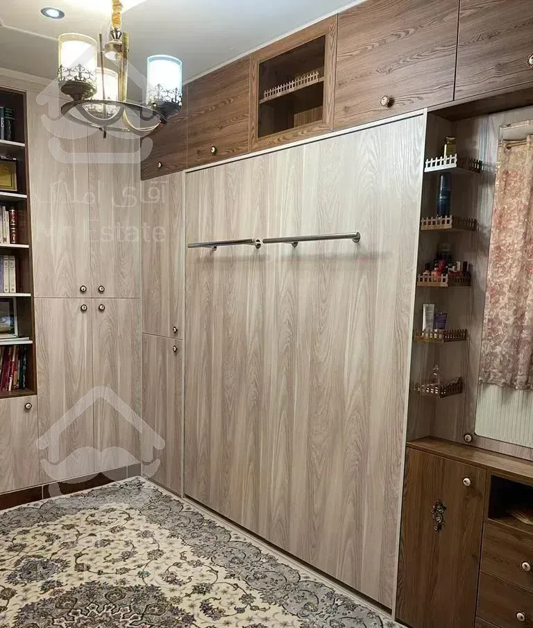 121متر دو خوابه ( سه بر نورگیر ) بلوار استقلال