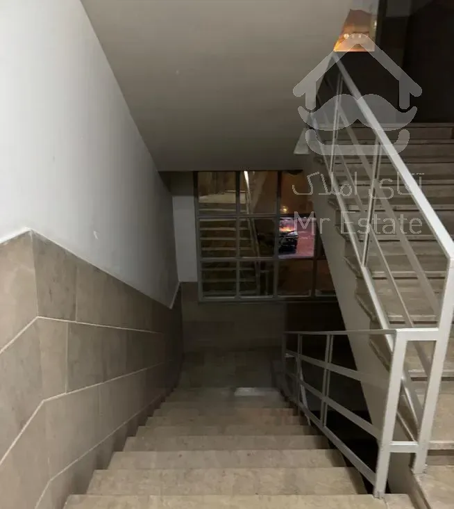 فروش آپارتمان ۸۳ متر ۲خ بازسازی شهرک شهید باقری