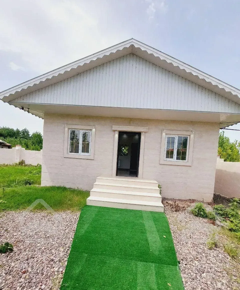 فروش ویلای ۳۰۰متری نوساز در۴کیلومتری شهر