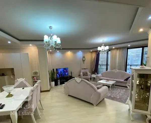 ۹۰ متر شمال کاشانی سالن پرده خور