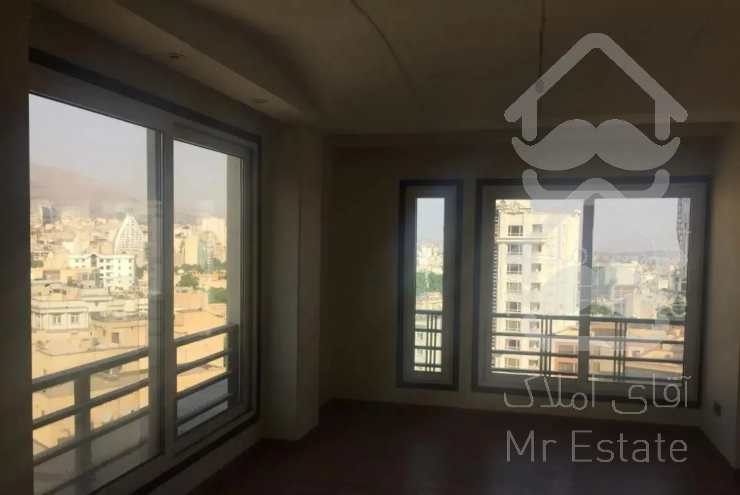 ۲۷۵ متر ۴ خواب قیطریه اندرزگو دلباز