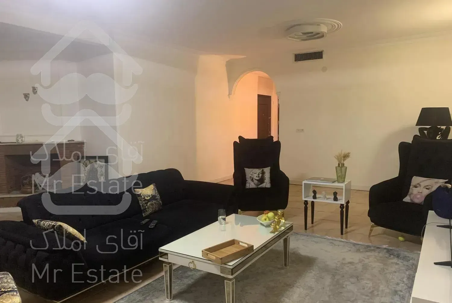 150 متر / شمال جردن / نورگیر