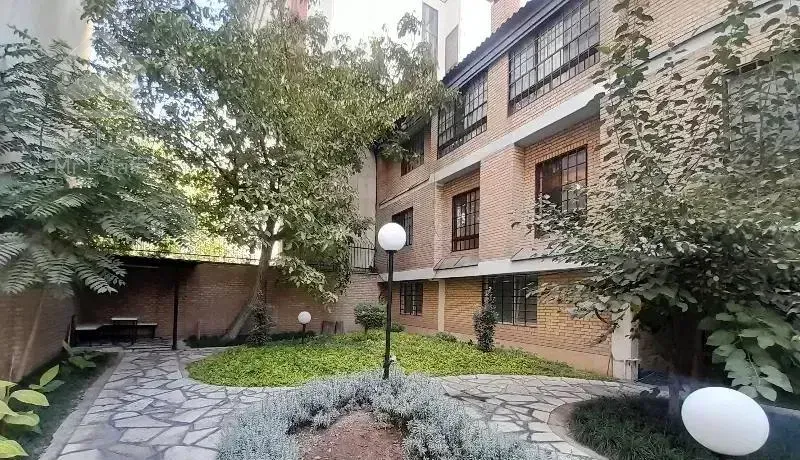 اجاره ۲۴۰متر ویلایی/۲پارکینگ/الهیه