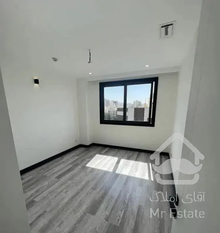 کامرانیه شمالی۲۱۰متر تاپ لوکیشن