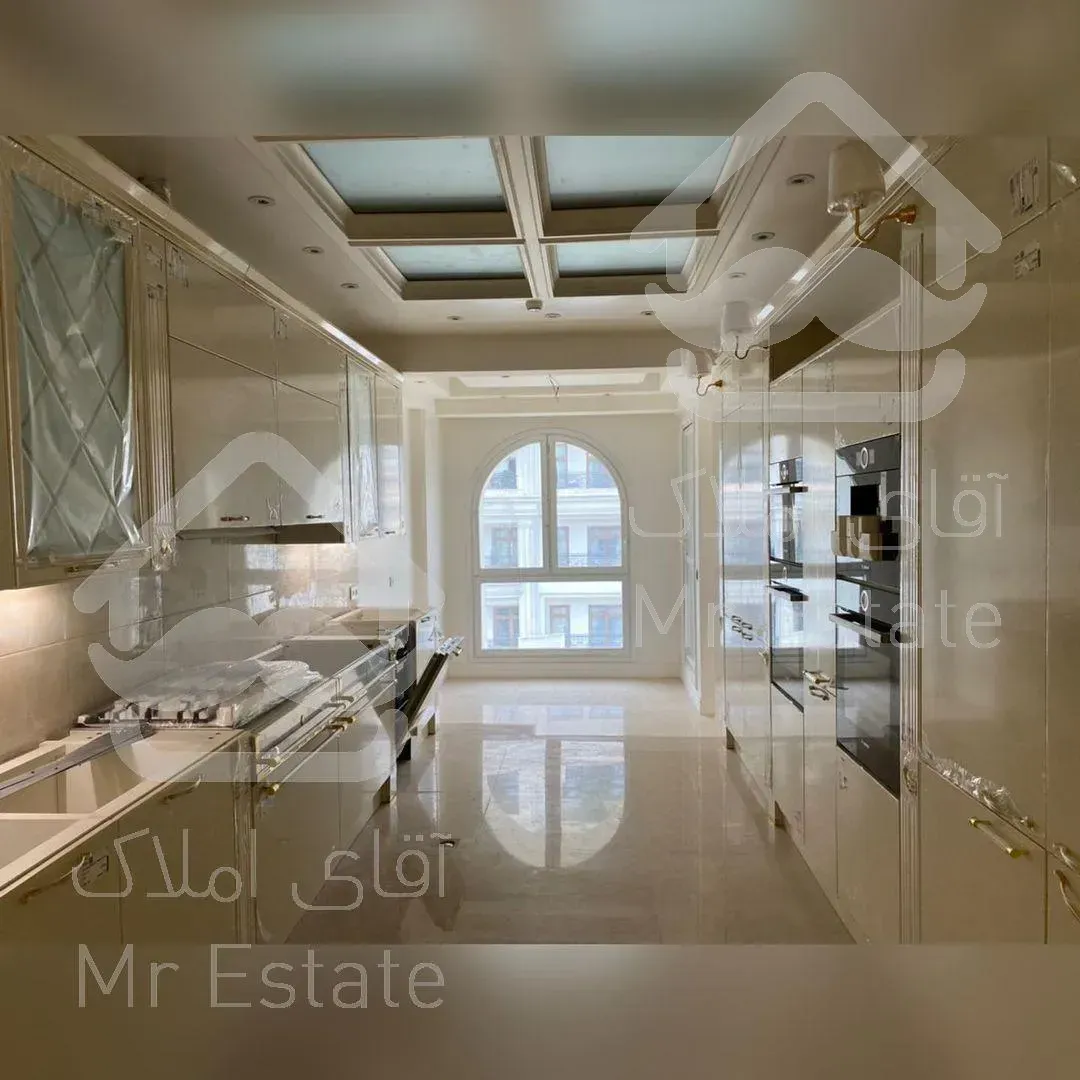 خرید اپارتمان شمال کاخ نیاوران ۲۵۰ سوپر مشاعات فعال