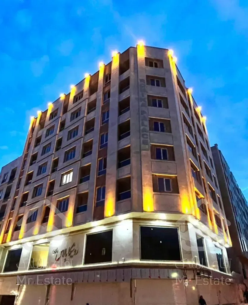 رونیکا پالاس نشاط/سالن پرده خور/طبقه آخر/سودآور