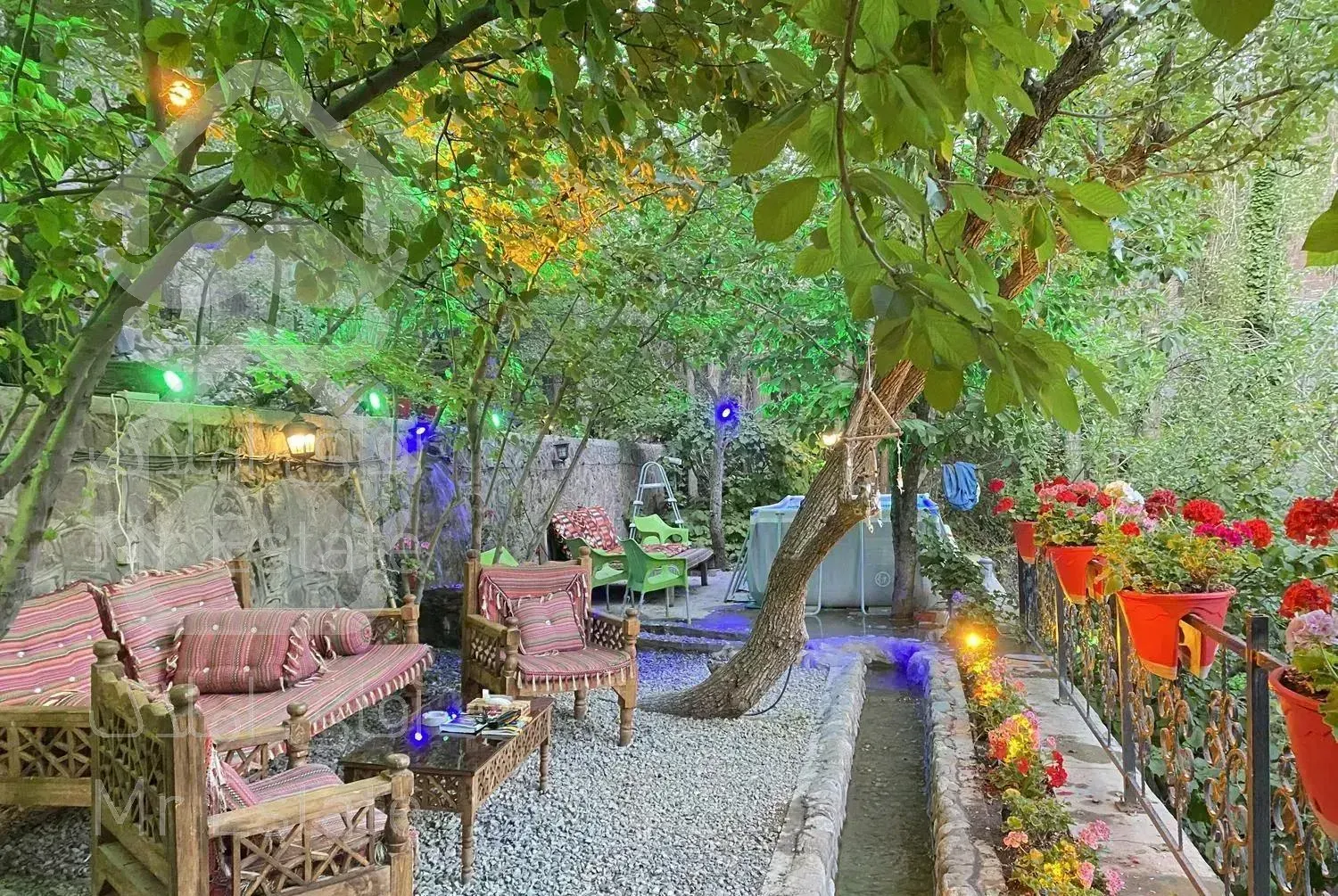 اجاره باغ ویلا  بین فشم و میگون