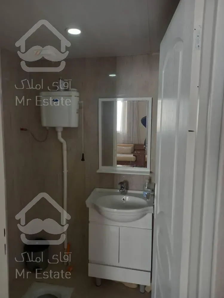 آپارتمان 83 متری