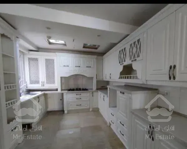 بلوارآزادگان ۲۵۰متر ۴خواب کلیدنخورده