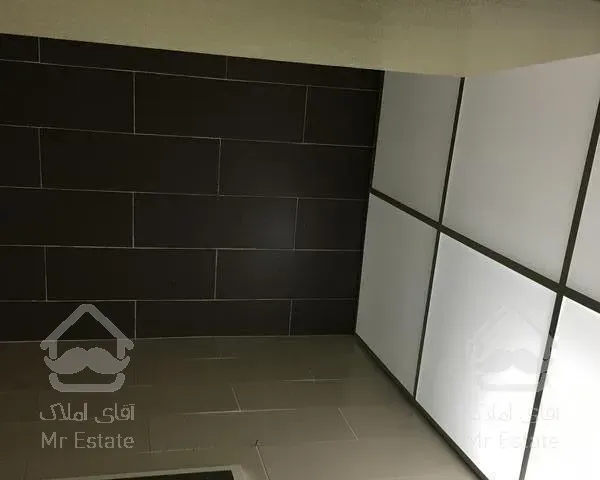 80 متری ارغوان شرقی