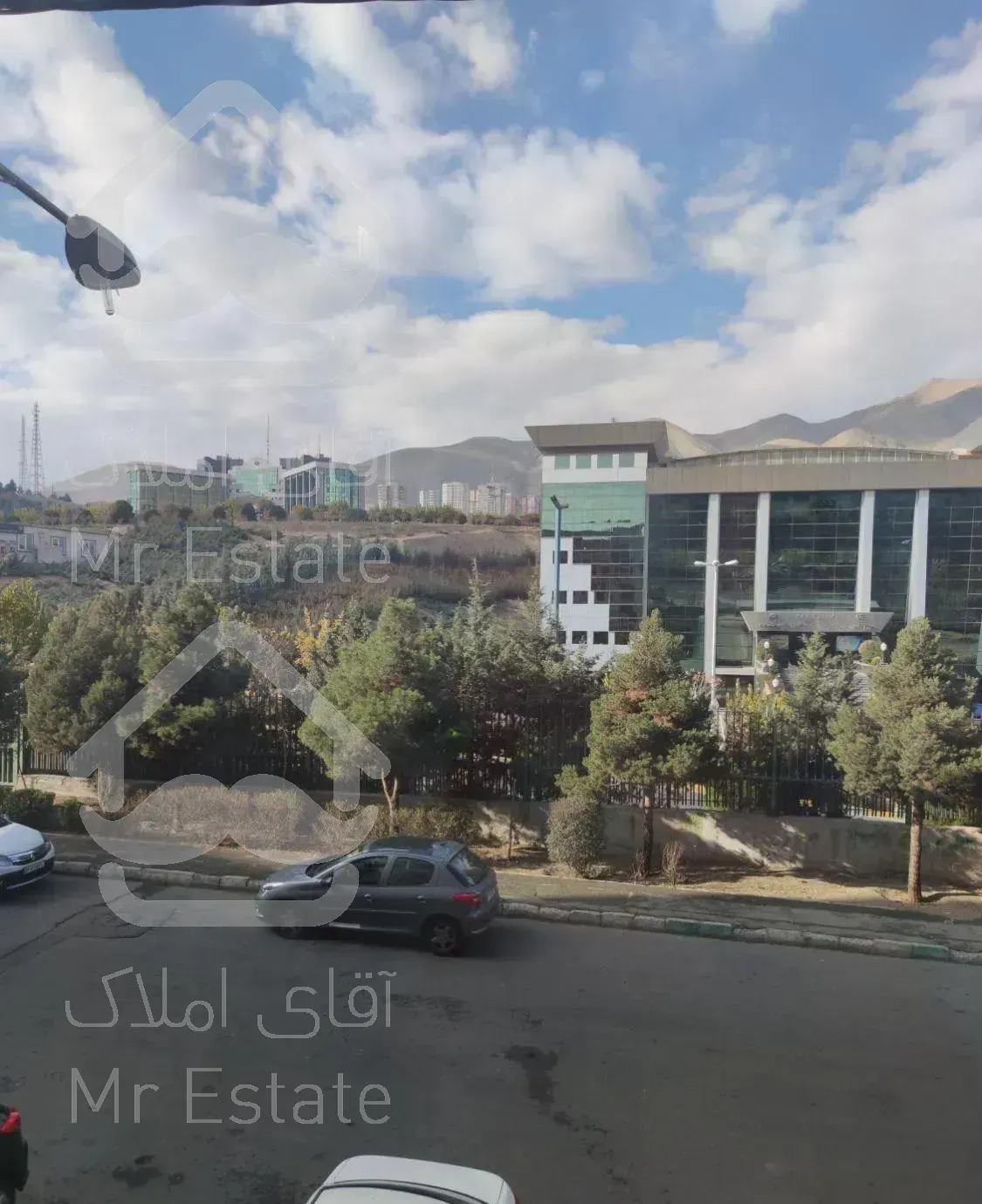 اپارتمان/۱۵۶ متر/کوی فراز