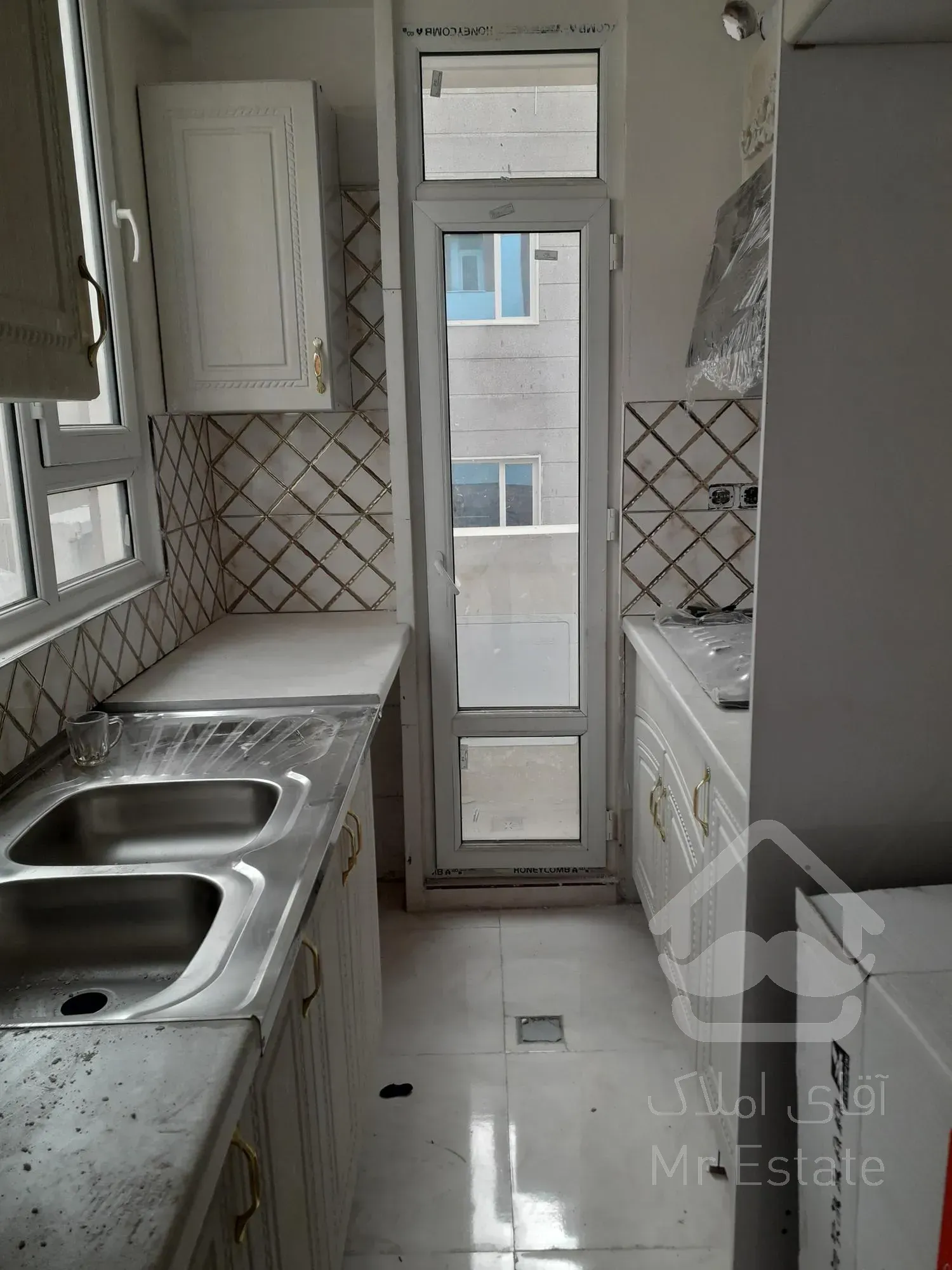 ۴۲متر /نوساز/خیابان خوش