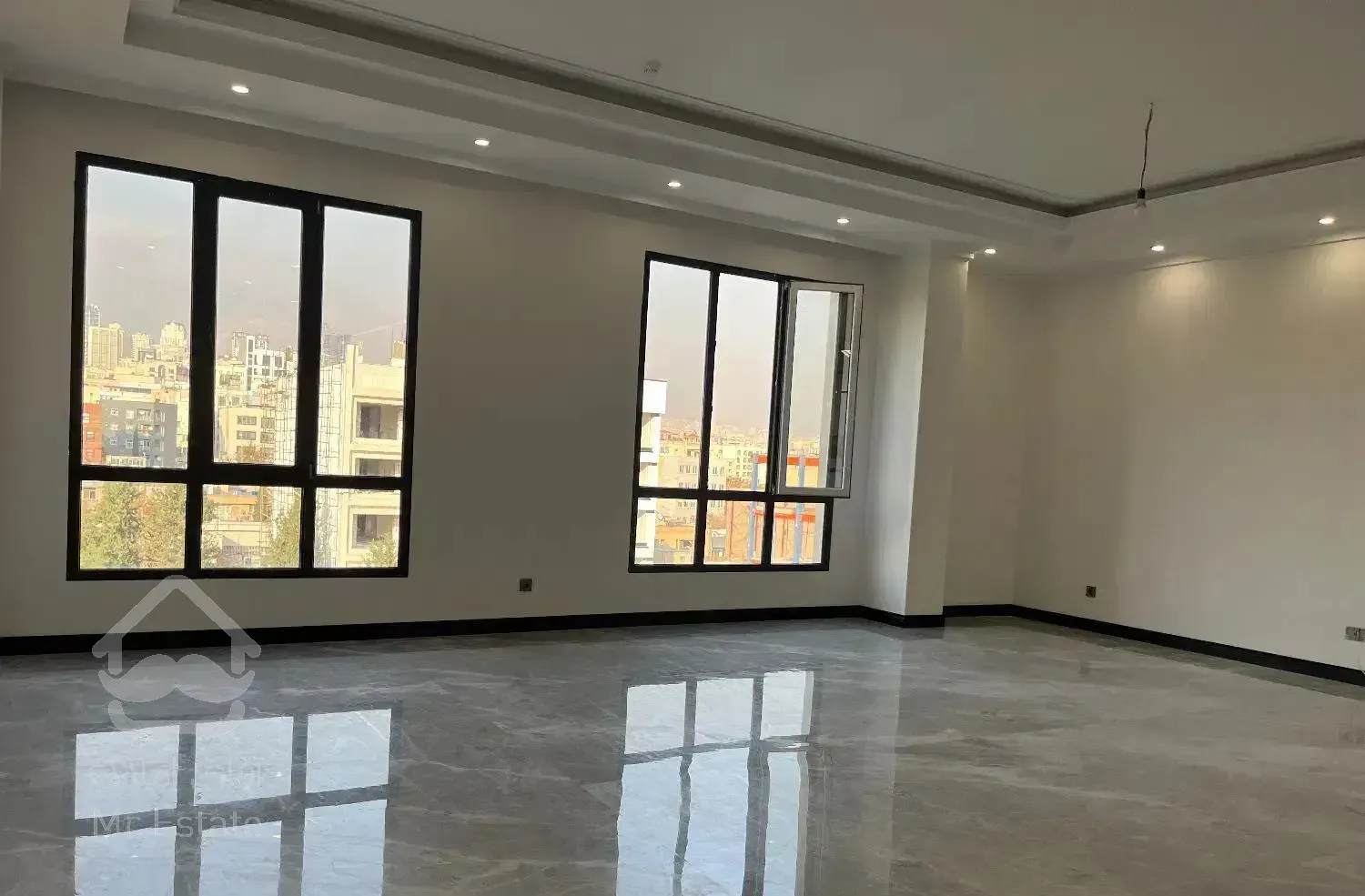 ۲۵۰متر کلیدنخورده ۳مستر تکواحدی