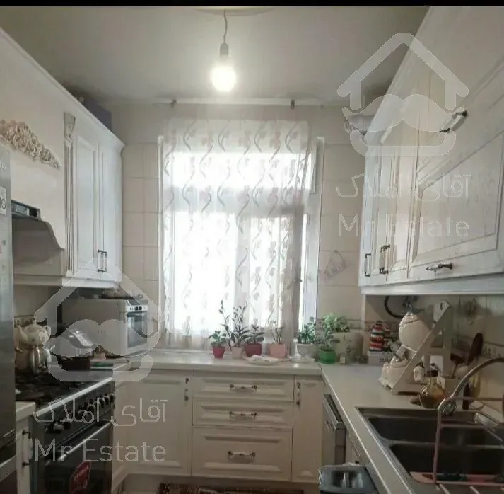 ۵۹ متری پارکینگ دار /شهرک ازادی /تهرانسر