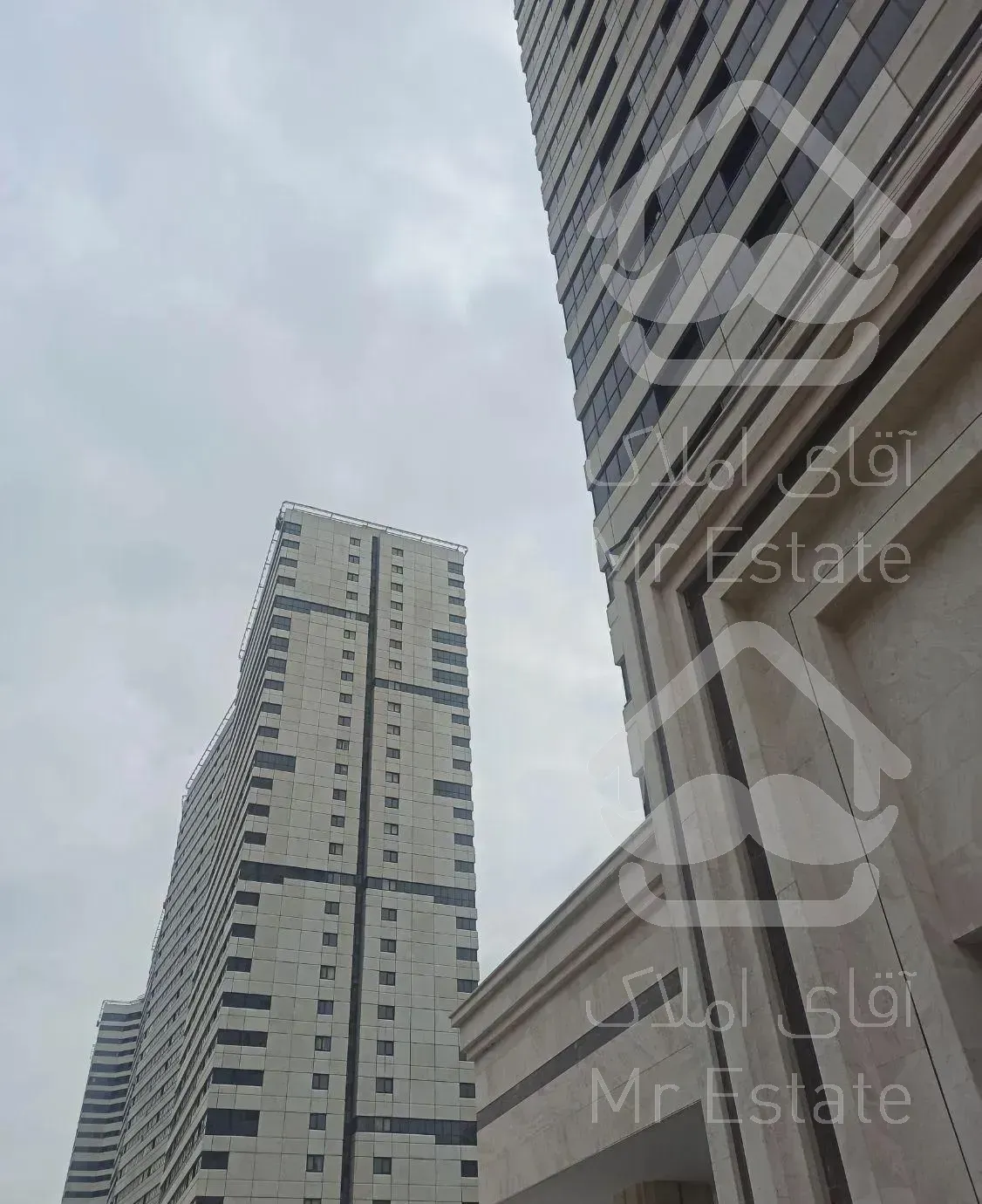 ۱۱۶متر کلیدنخورده برج خراری