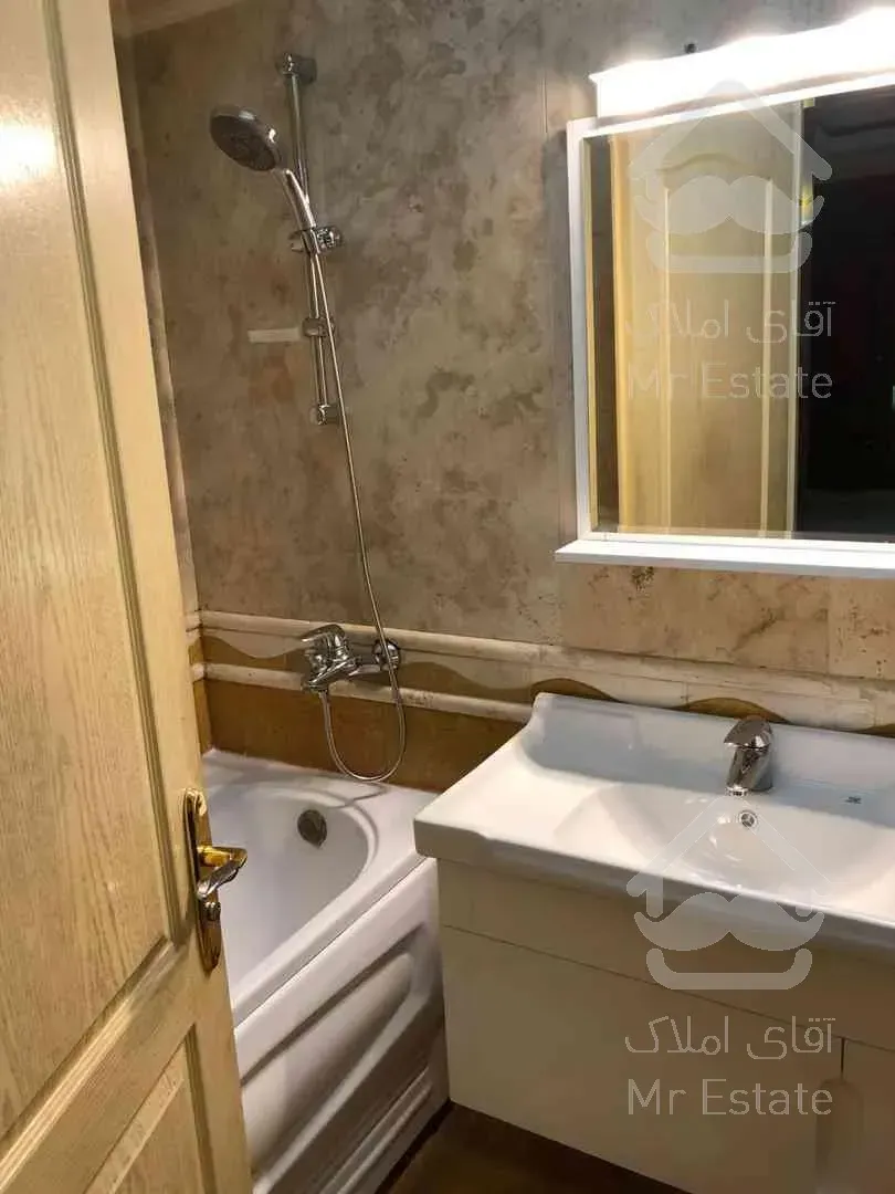 آپارتمان ۲۲۰ متری کامرانیه