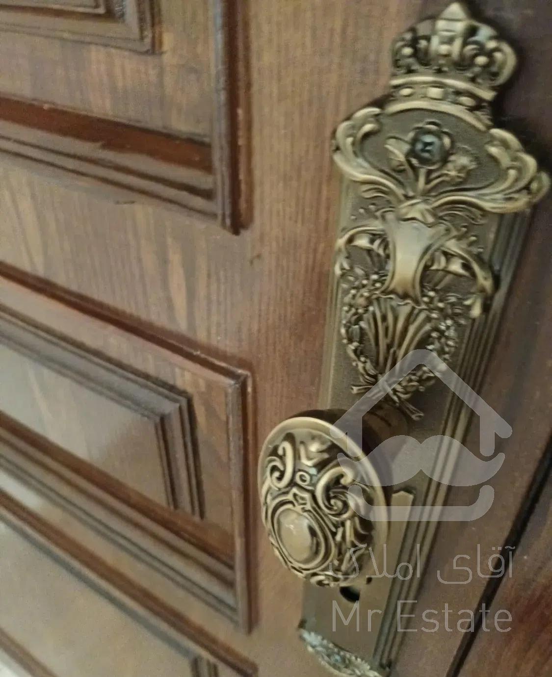 ملاصدرا.شیراز شمالی. ۱۷۰ متر. سه خوابه