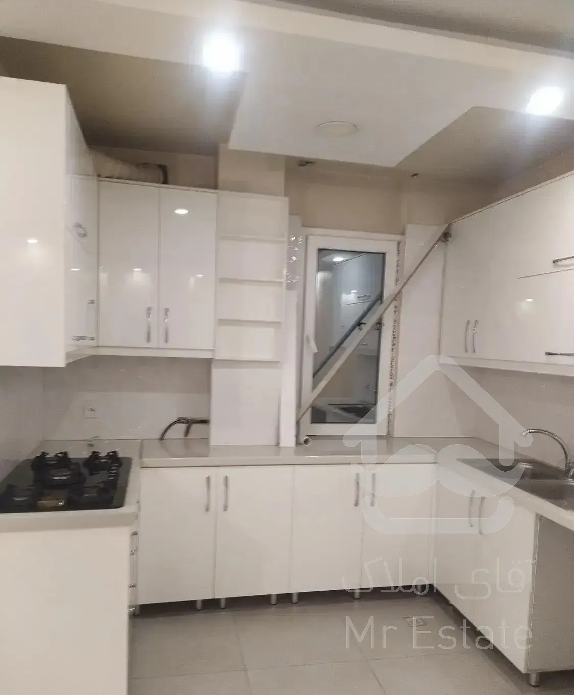 ۶۲ متر بازسازی شده ملک جلالی تک خواب رو به آفتاب