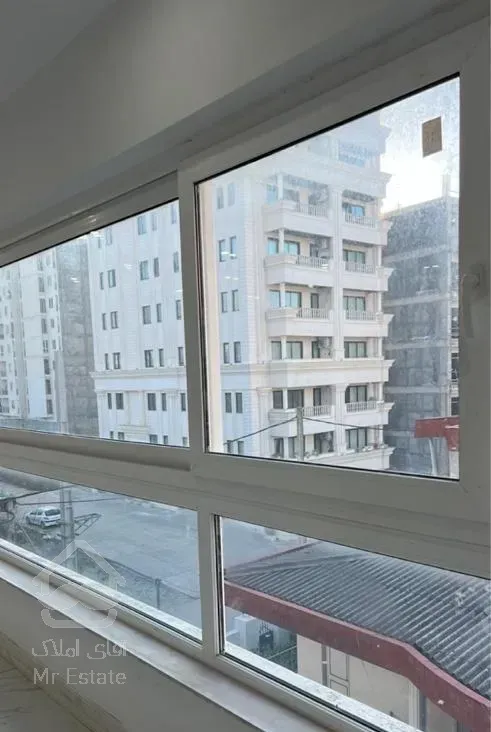 آپارتمان ۱۴۲ متر،۳ خوابه،کلید نخورده ،رادیودریا