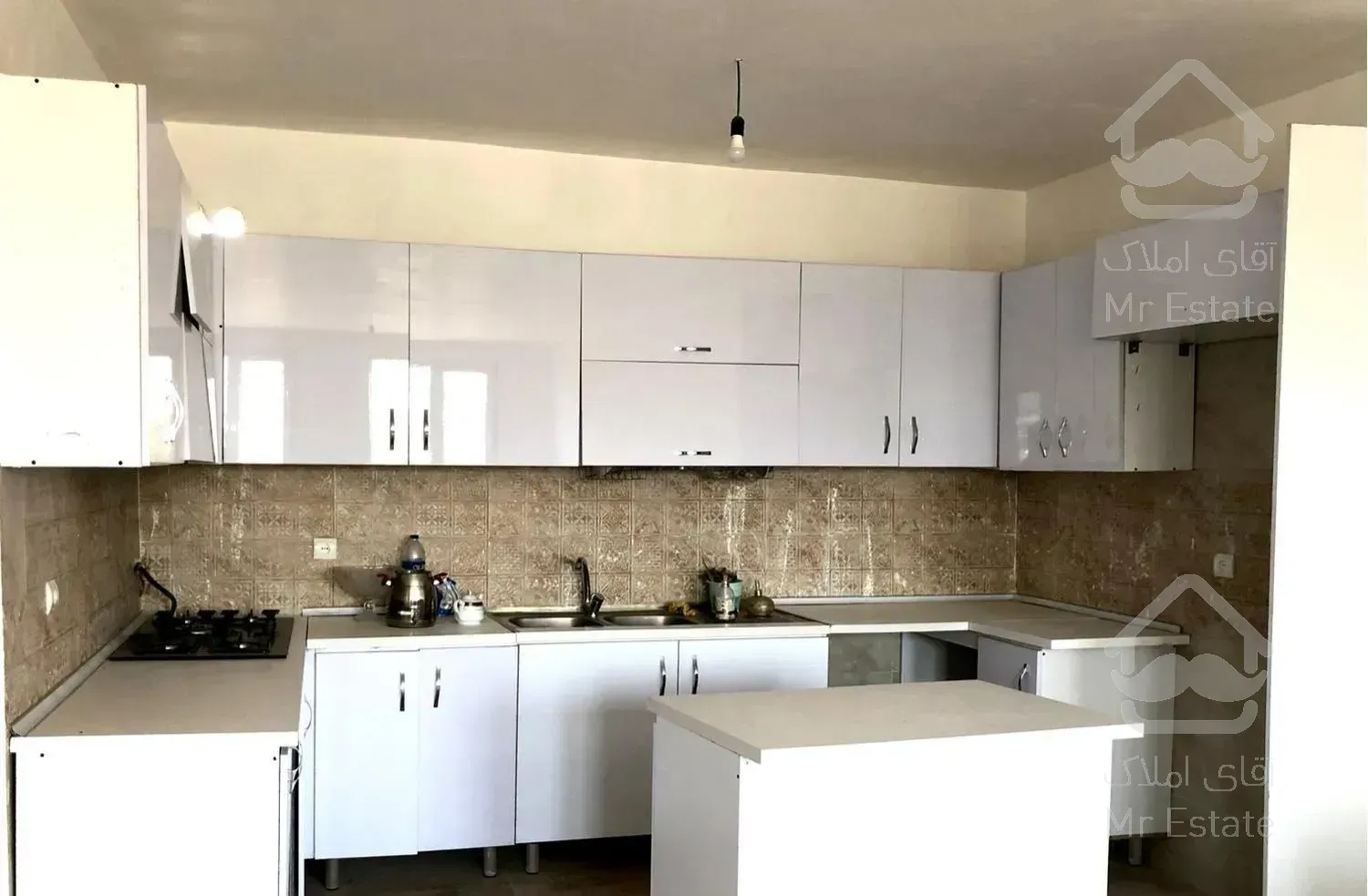 64 متر (شیخ آباد)