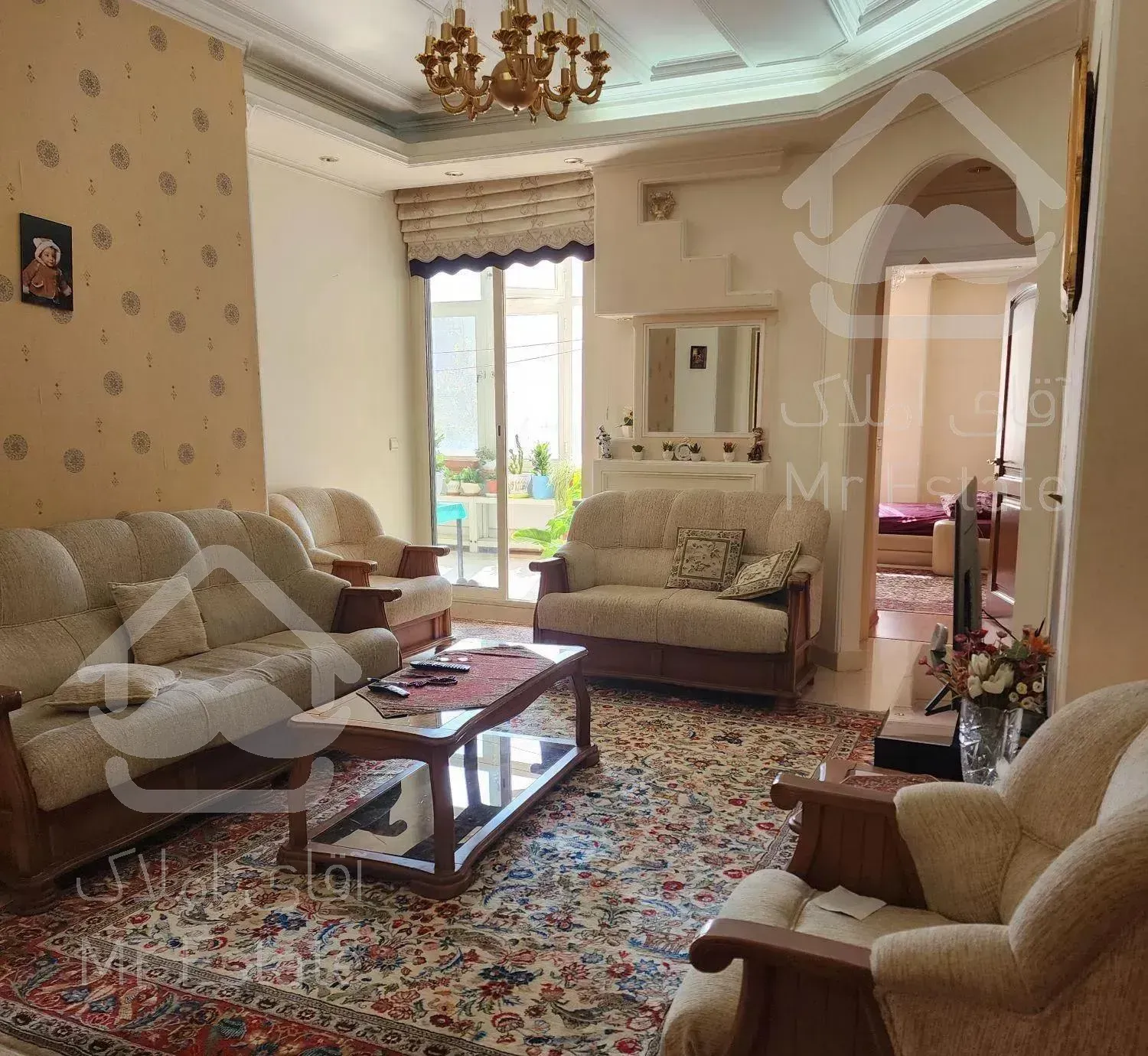 دروس ۲۸۳متر چهار خوابه ۱۴ ساله