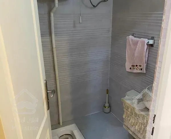 ۹۰ متر شمال کاشانی سالن پرده خور