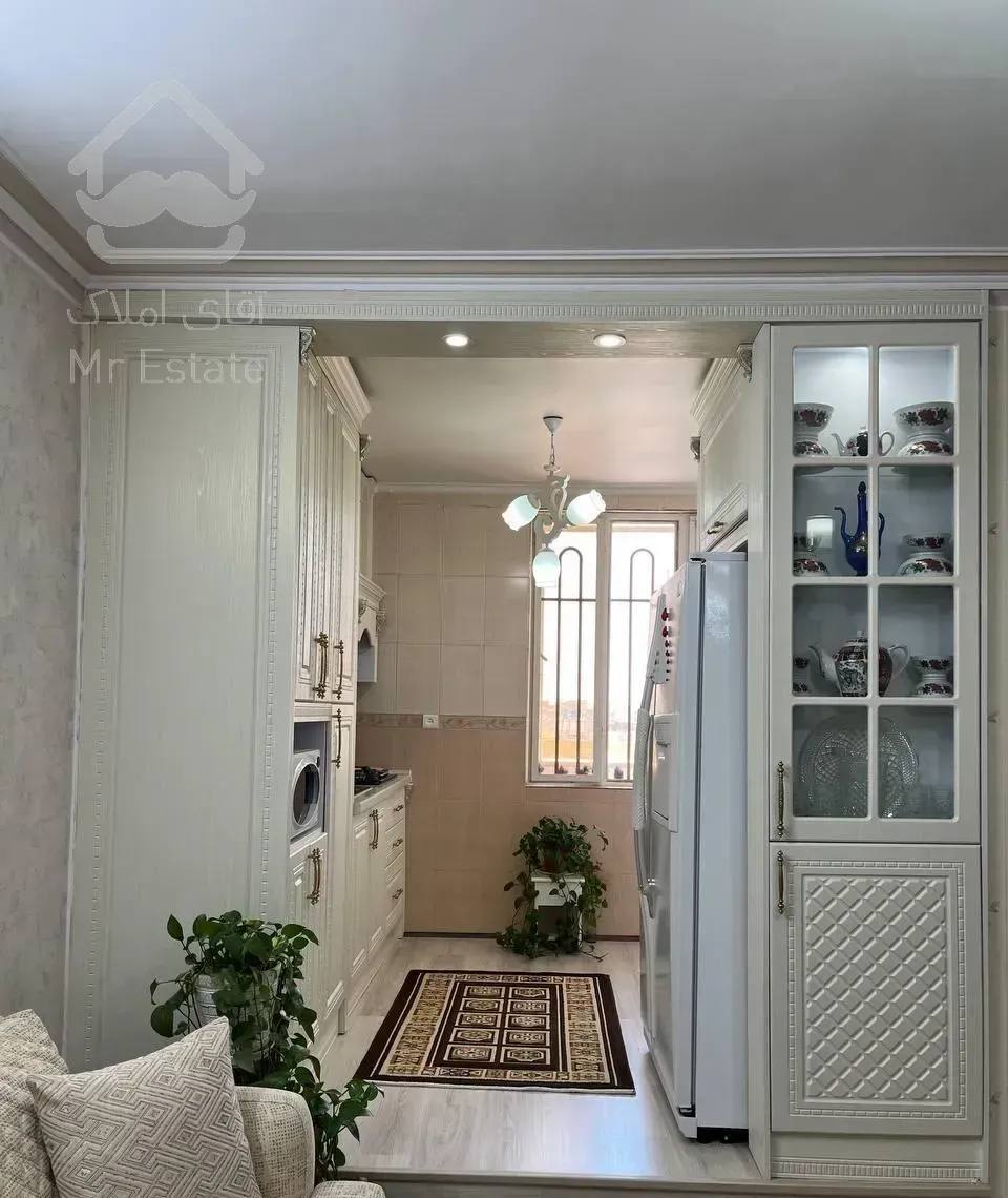 ۶۰ متر آپارتمان مدیران دور میدان پدران آسمانی