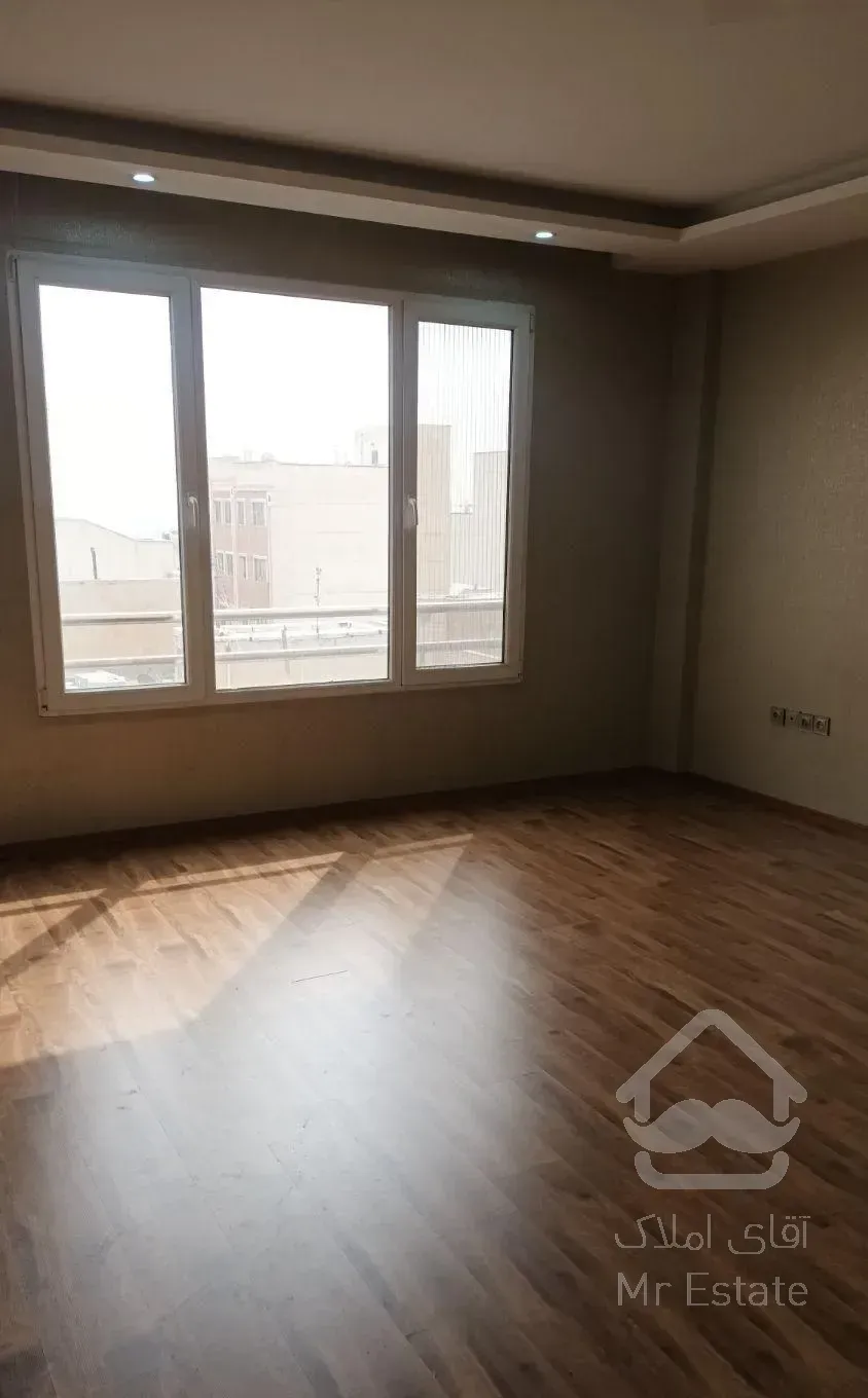 م کاج/ ۱۵۵ متر /روبه آفتاب/ورودی از لابی مبله زیبا