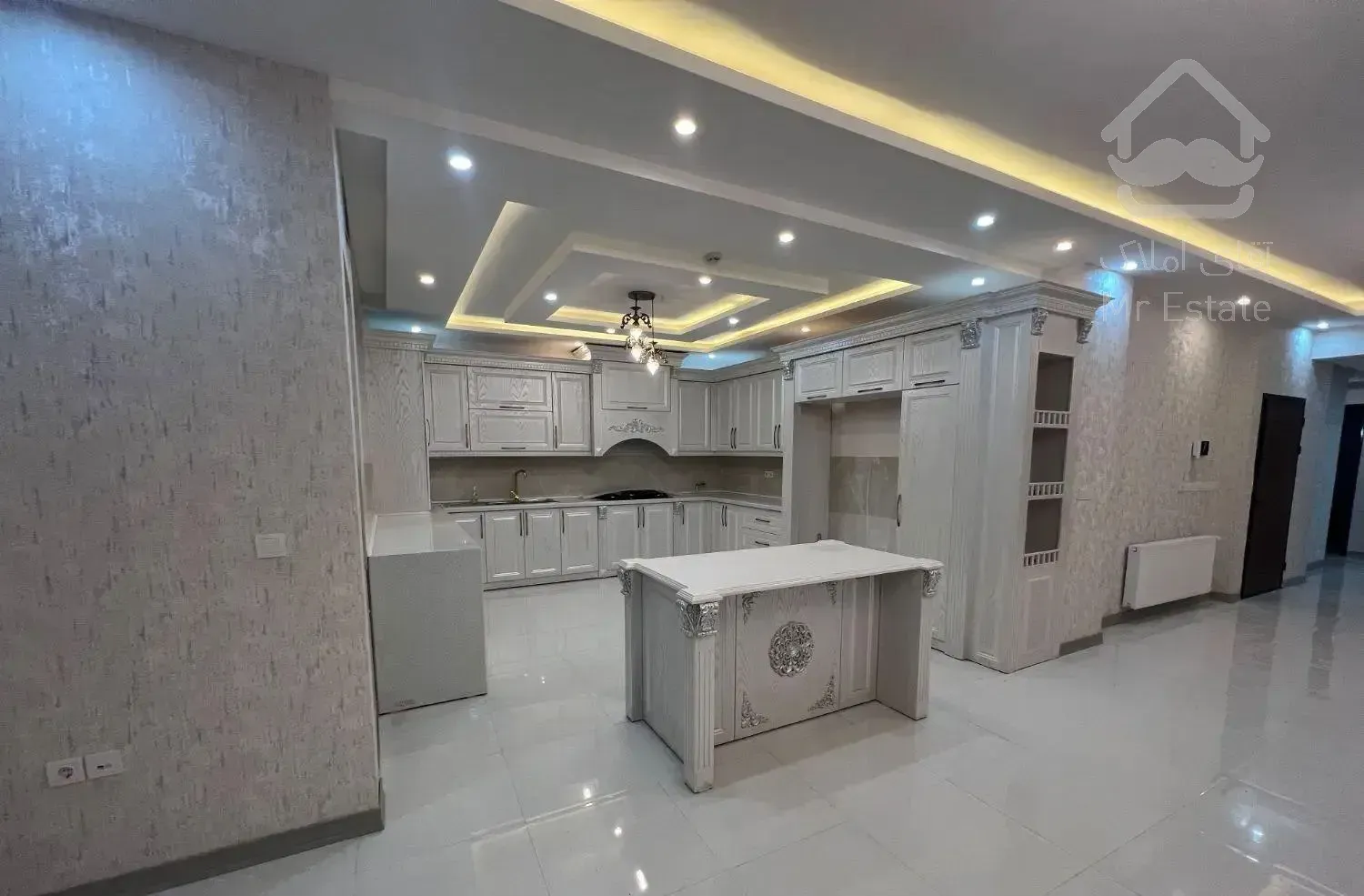 ۳ خوابه کلید نخورده