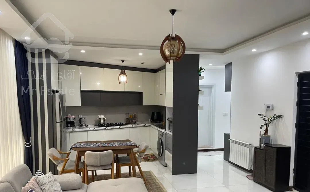 ۹۵متر شیک و نوساز/کم واحد/با سند/حوالی کریمی