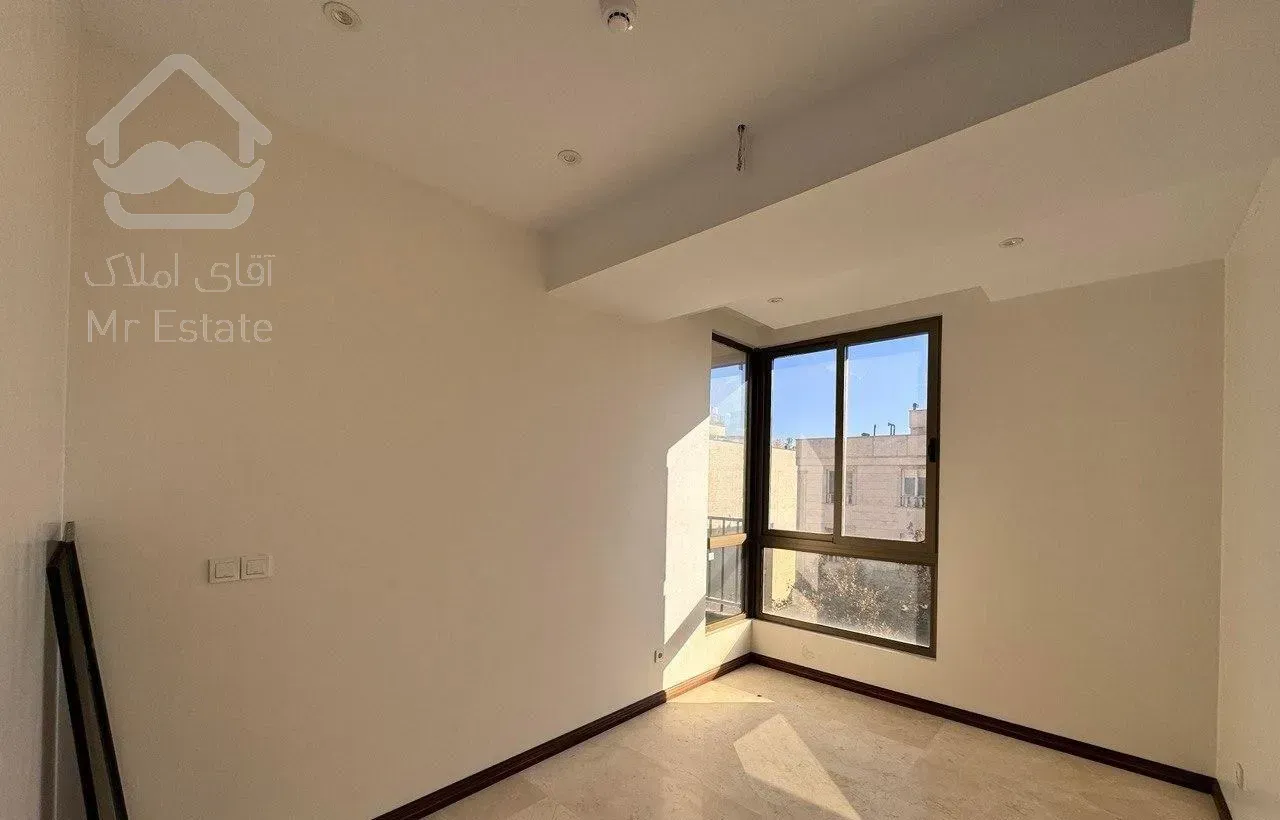 ۱۲۳متر/۲پارکینگ/کلید طلایی