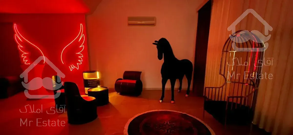 ویلا   ساحلی   فول   لب   دریا