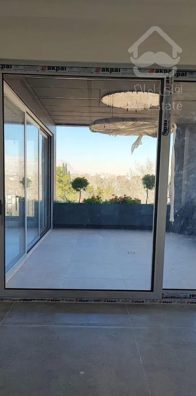 255متر سه خواب دلباز/تراس بزرگ واقعی/فرهنگشهر