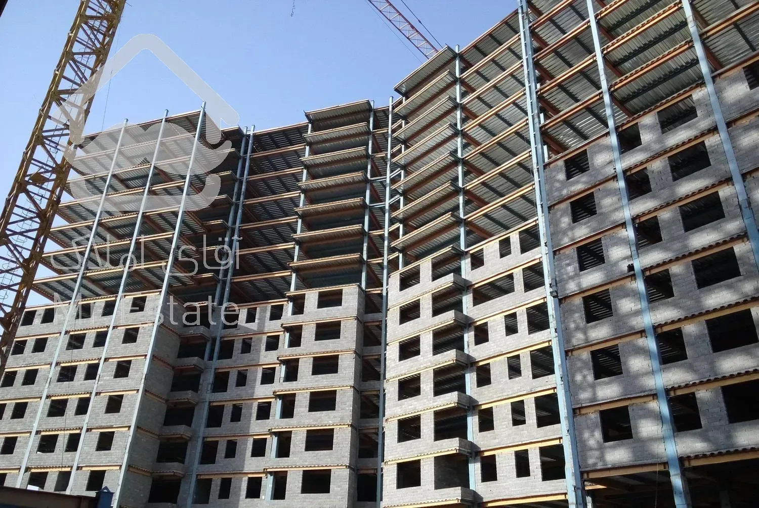 سقف عرشه فولادی/اجرای گلمیخ/اجرای سقف عرشه فولادی