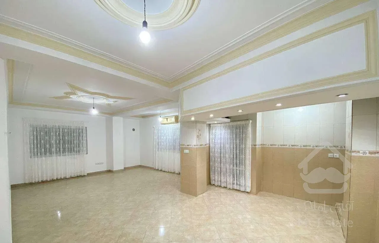 آپارتمان ۱۰۵ متری با قیمت مناسب و موقعیت عالی